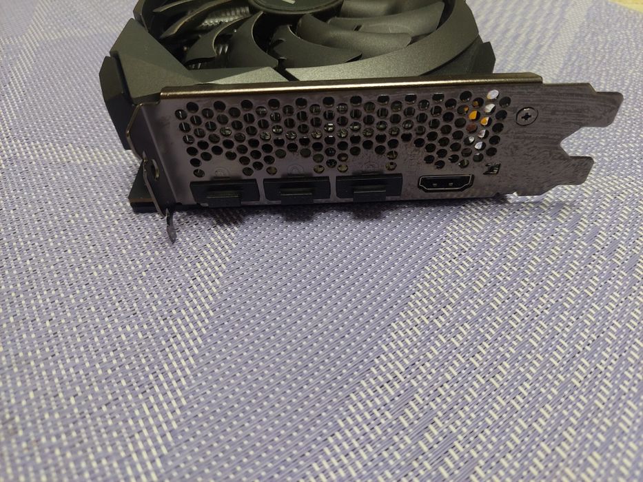 Видеокарта RTX 3060 8Gb