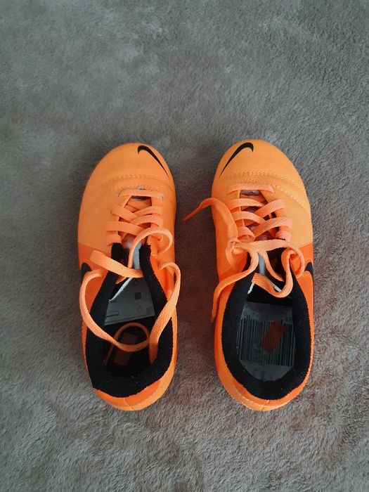 Ghete fotbal copii Nike 28