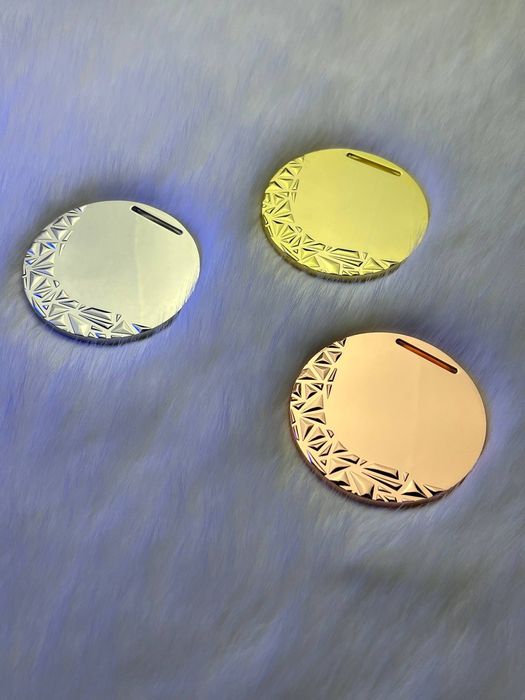 Медали с вашим логотипом и не только а также кубки статуэтки от произв