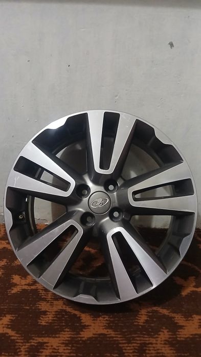 Saka diska Lada vesta sw croos R17 sotiladi