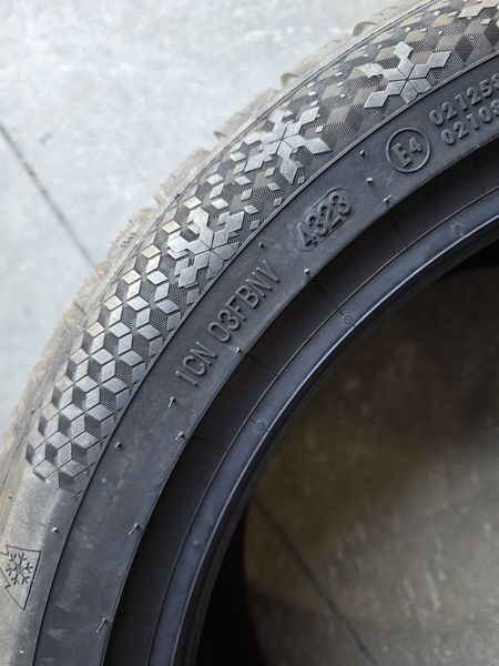 275/40/18//245/45/18 Continental