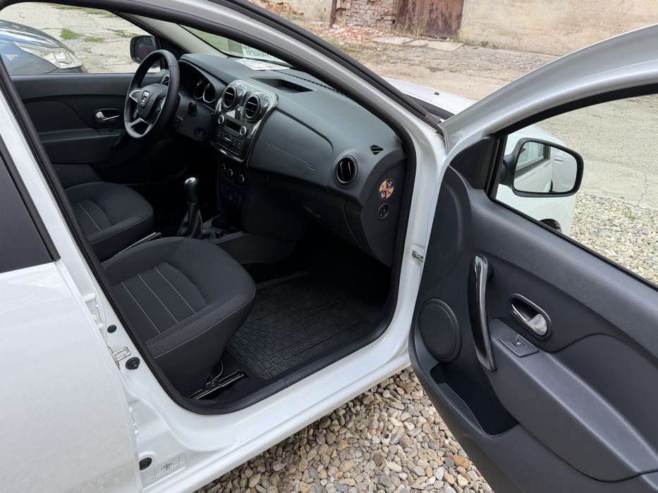 Dacia Logan 1.5 dCi 95 CP • 2021 • 50.000 KM • Euro 6 • 2 Chei