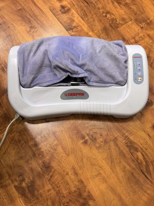 Масажор за крака