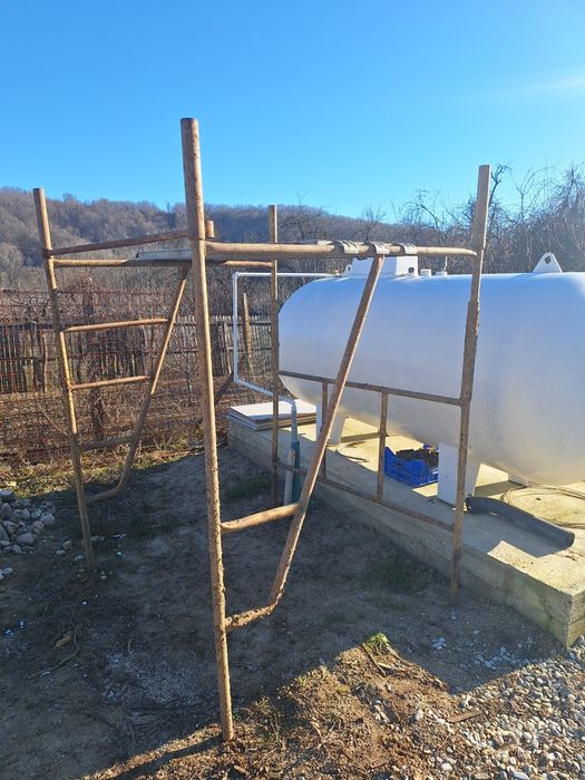 Vând chelă metalică