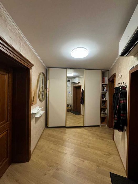 Дава се под наем Тристаен апартамент в София, Лозенец - 75 кв.м за 1224 € - Снимка #4