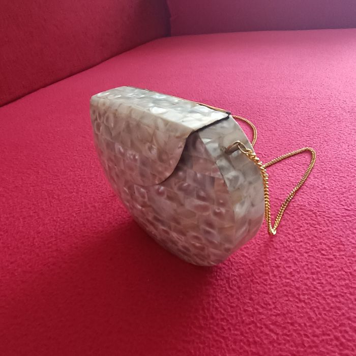 Ръчно изработена малка дамска официална чантачанта