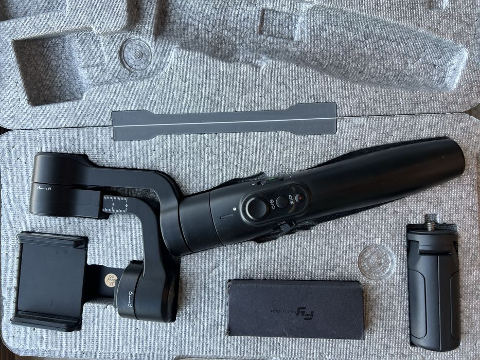 Трехосевой стабилизатор для смартфонов FeiyuTech Vimble 2S