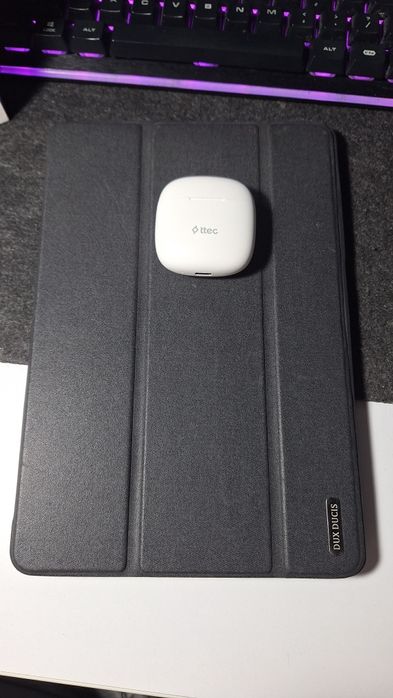 Samsung Galaxy Tab S6 Lite + S Pen + подарък слушалки и калъф