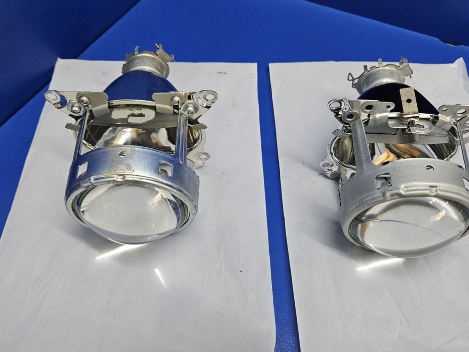 Set Lupe Volvo V50 / S40 / C30