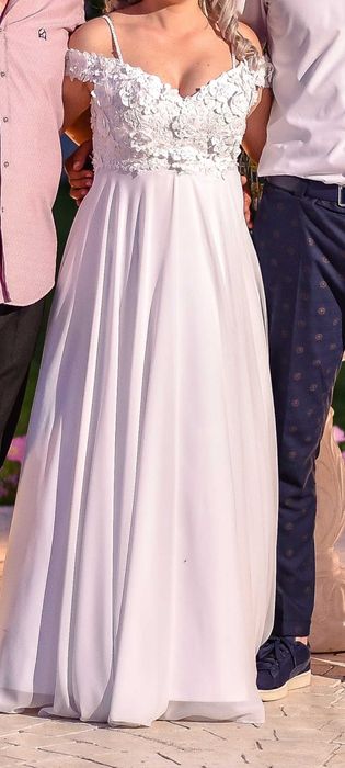 СПЕШНО Булчинска рокля + шлейф