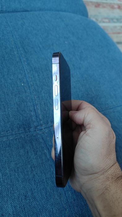 Продам Apple iPhone 14 pro 256gb