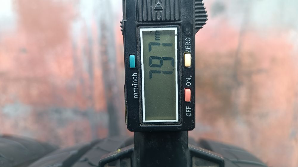 185/55/15 Maxtrex Дот 0125