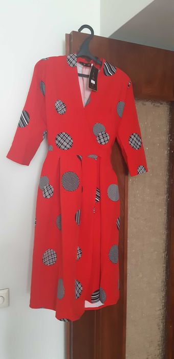 Продам женское платье