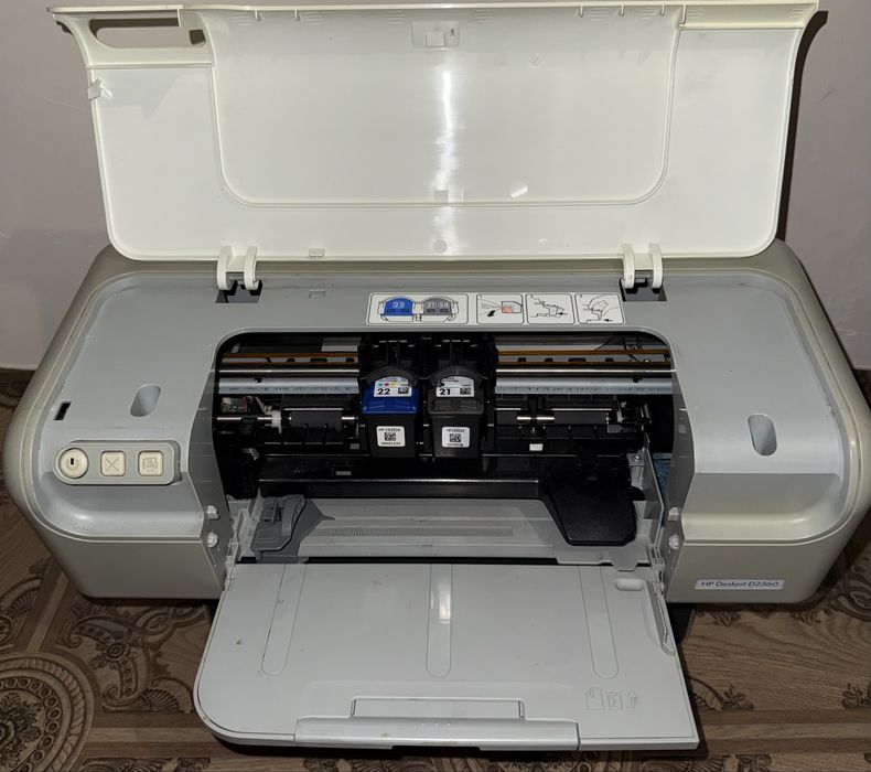 Принтер HP Deskjet D2360