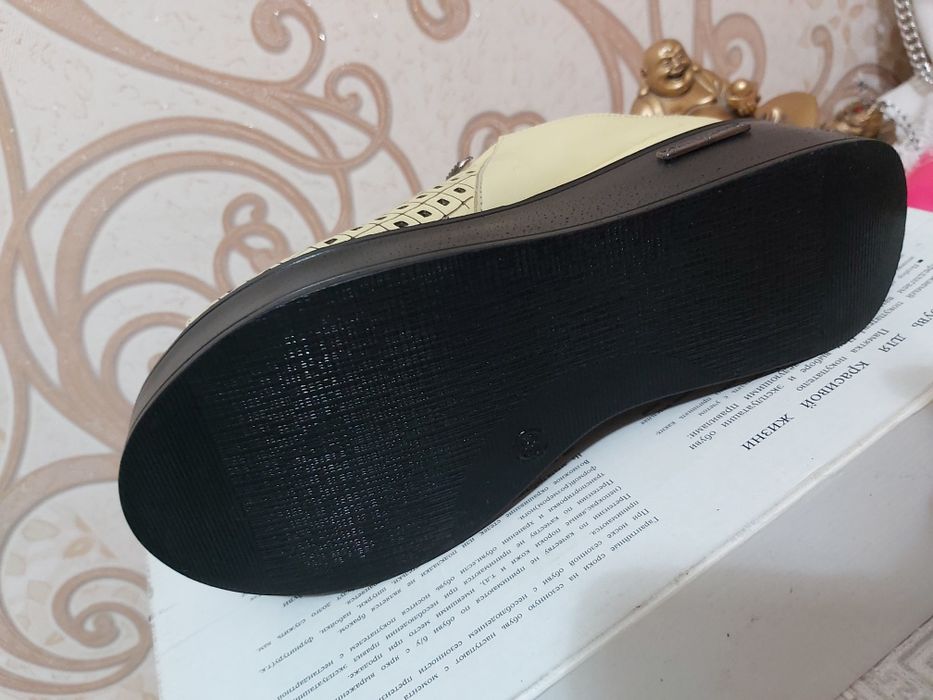 Шлепанцы новые а