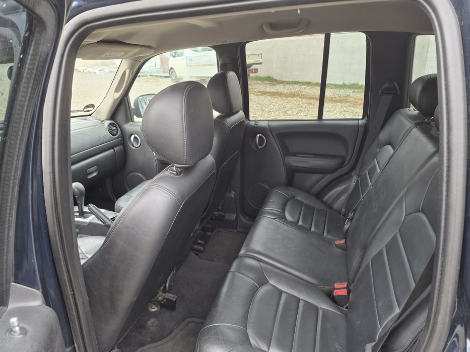 Vand Jeep Cherokee