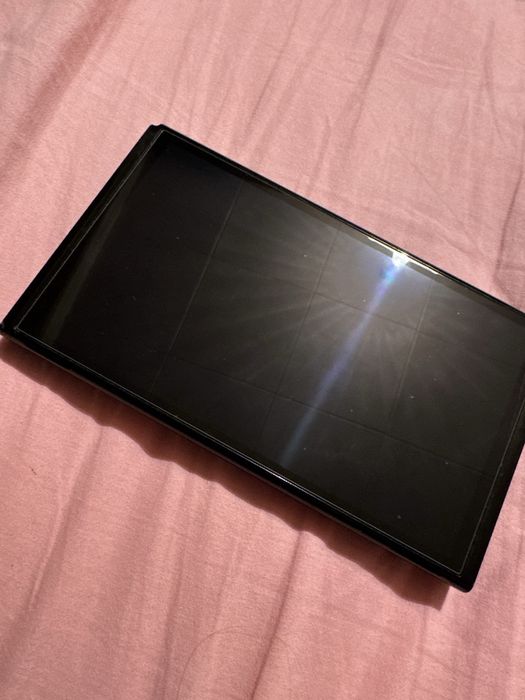 Nintendo Switch OLED белая, прошитая (неслетаемая) + карта 512 ГБ