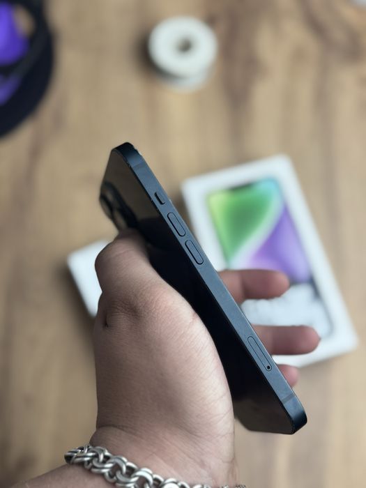 Айфон,IPhone 14 128gb с коробкой 79%
