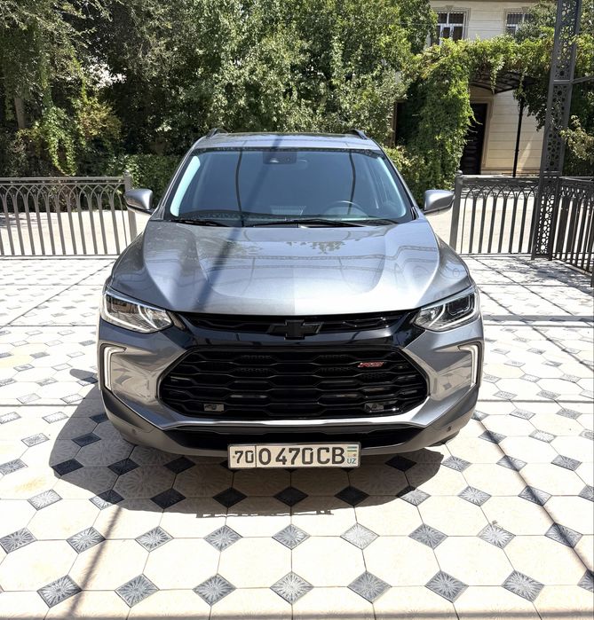 Tracker Premier.