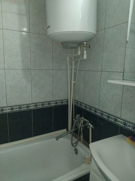 Пенсионерка ищет на подселение молодую девушку