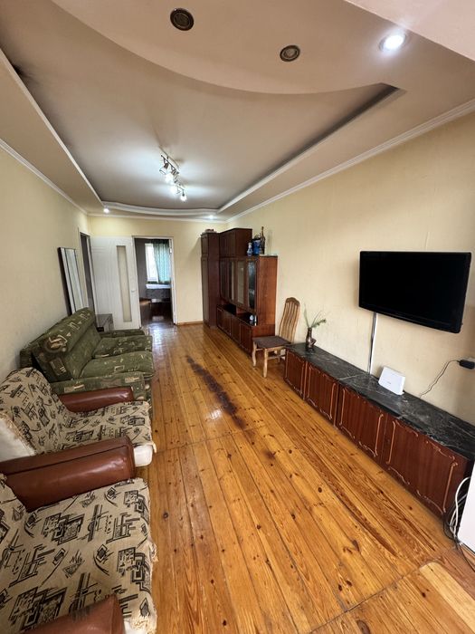 4/4/4 Базар Кадышева!рядом метро Тузель-3