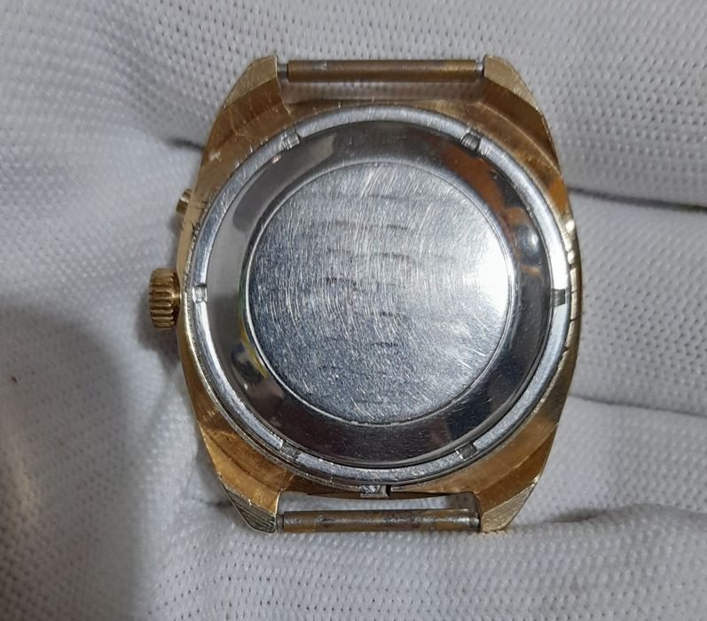 Советские позолоченные часы