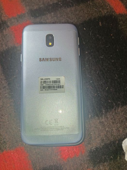 Vând Samsung Galaxy J3 2017