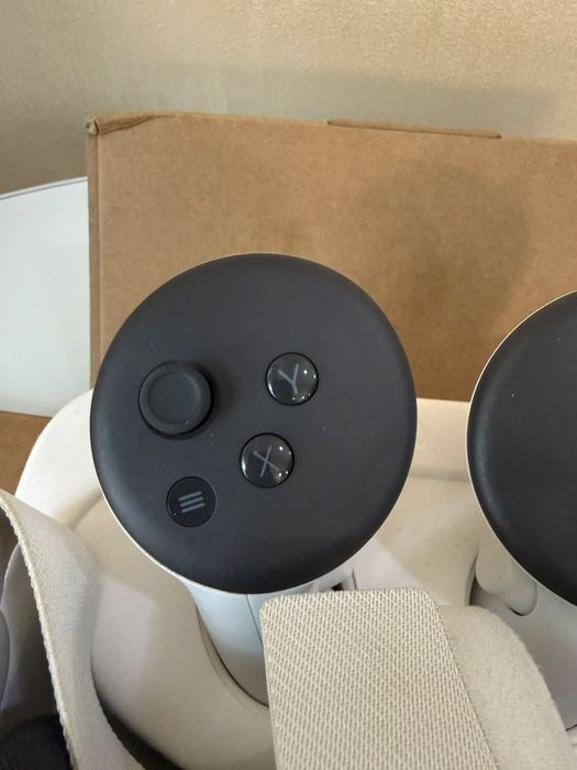 Oculus Meta Quest 3s Amanet BKG