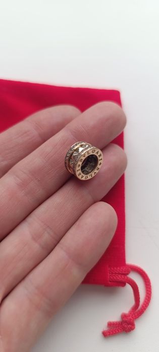 Продам золото 585 пробы.