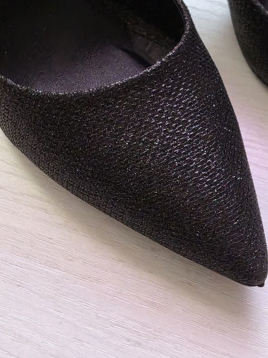 Продам шикарные туфли лодочки