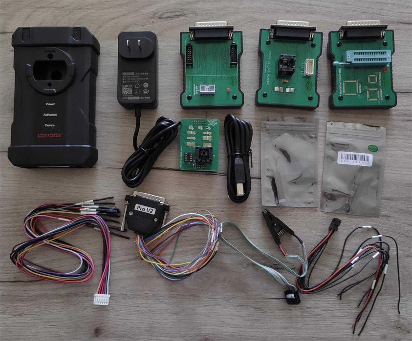 CG100x Автомобильный программатор