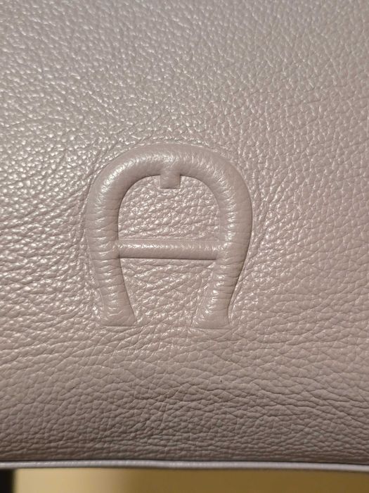 Aigner оригинална дамска чанта