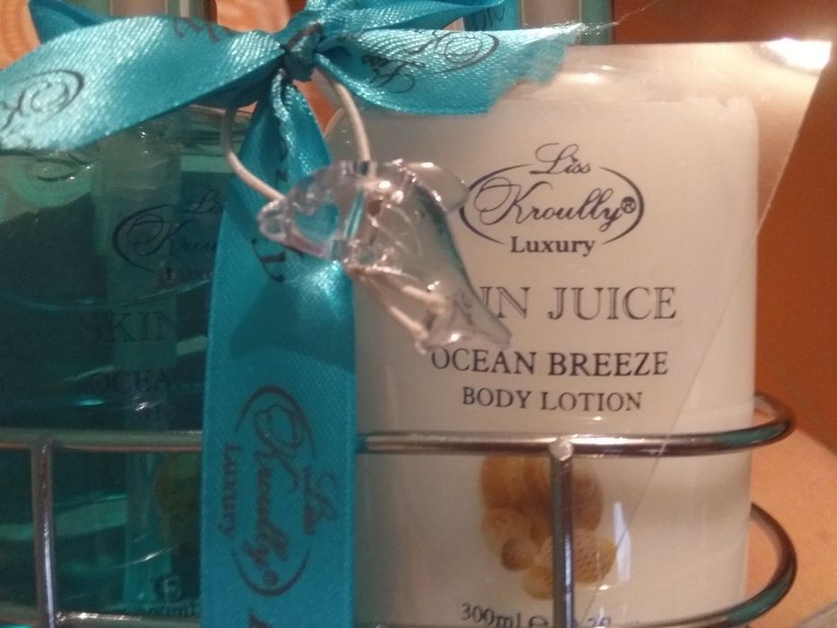 Продается набор для душа.