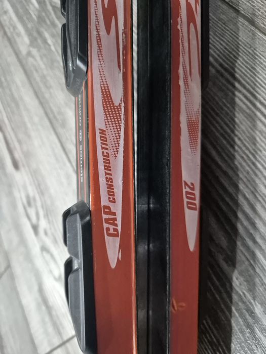 Лыжи беговые 200 ботинки 39-40 размер