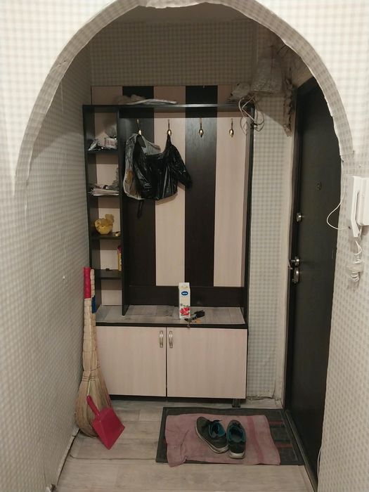 Продам двухкомнатную квартиру