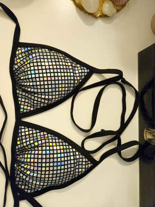 Sutien de baie sau nu :)