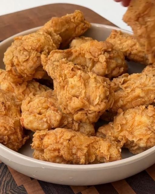 Самса,бауырсақ,пицца,пирог,крылья,голень