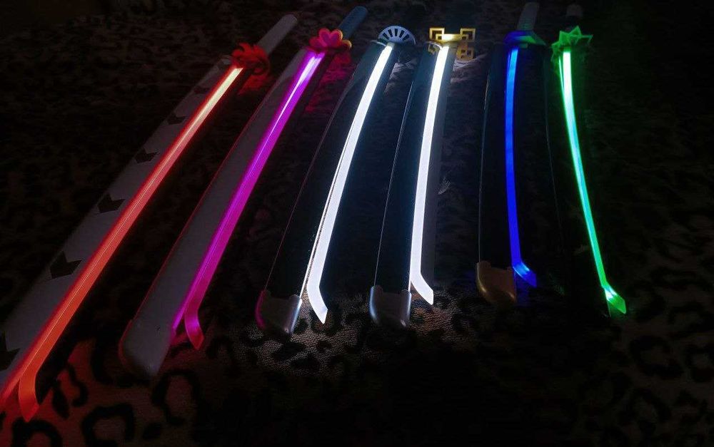 СВЕТОВЫЕ МЕЧИ из "Клинок рассекающий демонов"