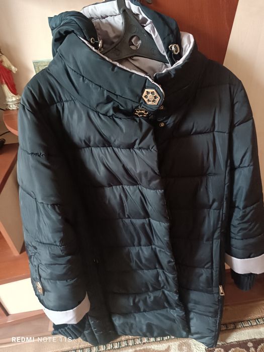 Куртки на весну 52-56 размера.