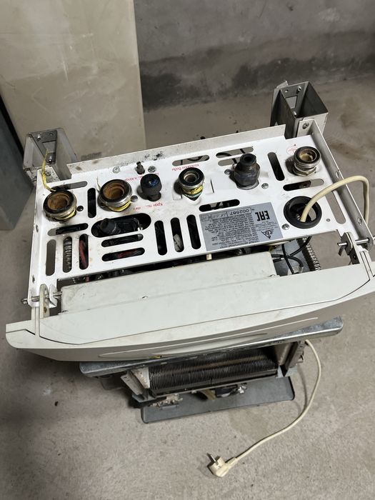 Котел, Kotel otopleniya, Gazaviy kotyol sotiladi. Двух контурний