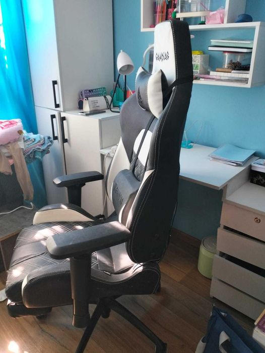 Кресло компьтерное игровое