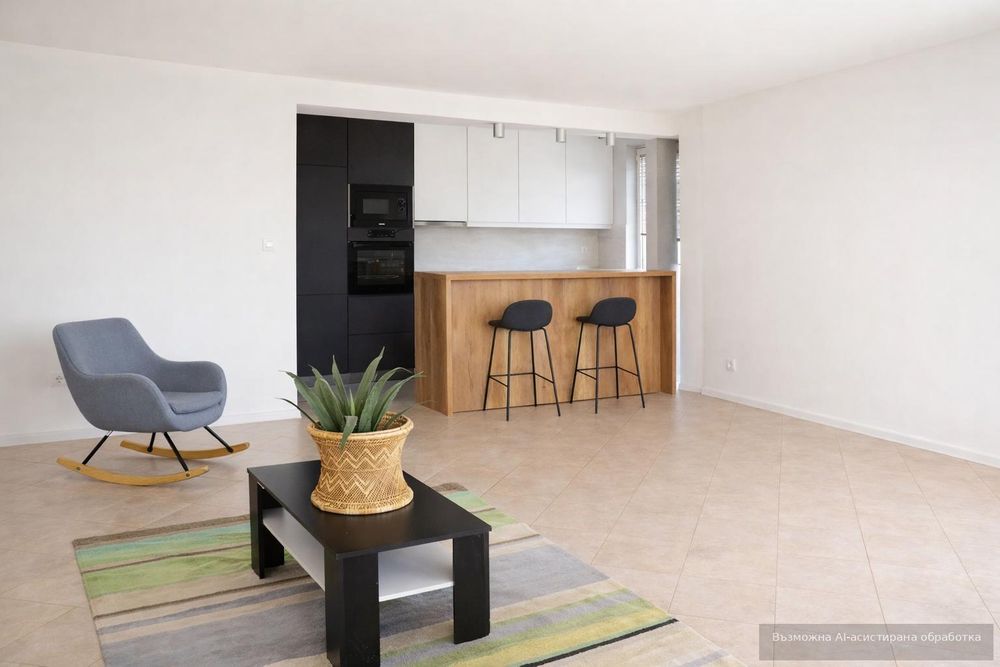 Дава се под наем Четиристаен апартамент в Пловдив, Център - 170 кв.м за 997.05 € - Снимка #1