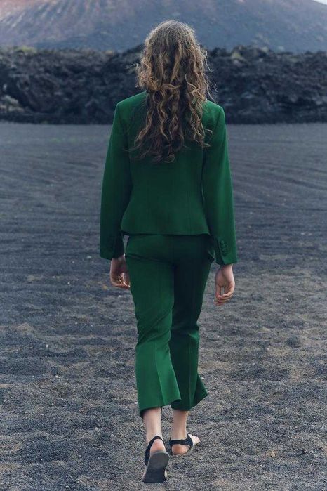 Комплекти Зара зелен 100 % вълна и черен полиамид НОВИ с етикет