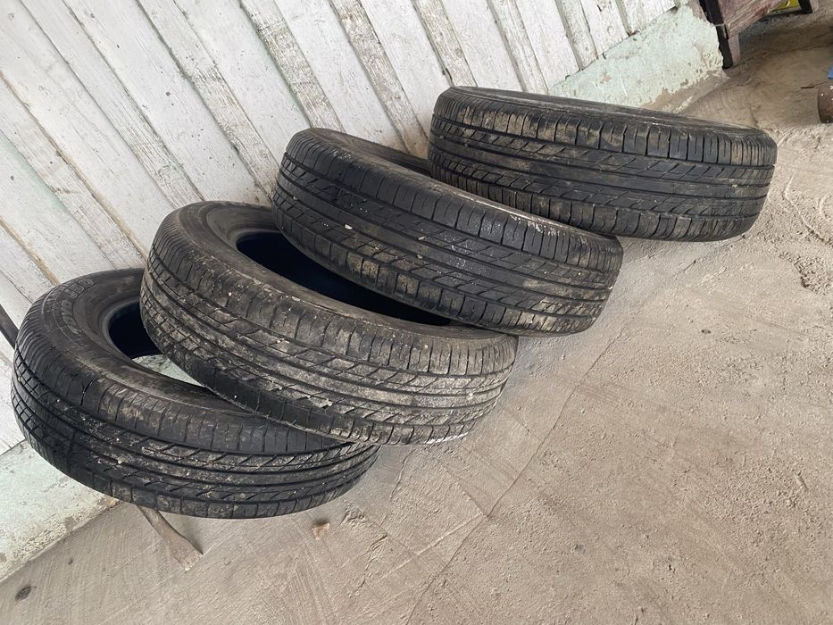 Шина на 185/65/15 toyo