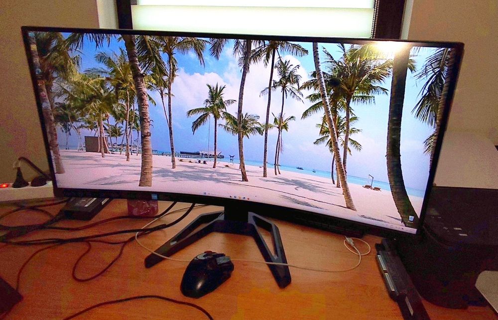 Геймърски XXXL огромен Монитор 34 инча Lenovo в Гаранция