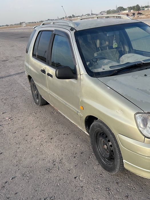 продам toyta raum 1997 года