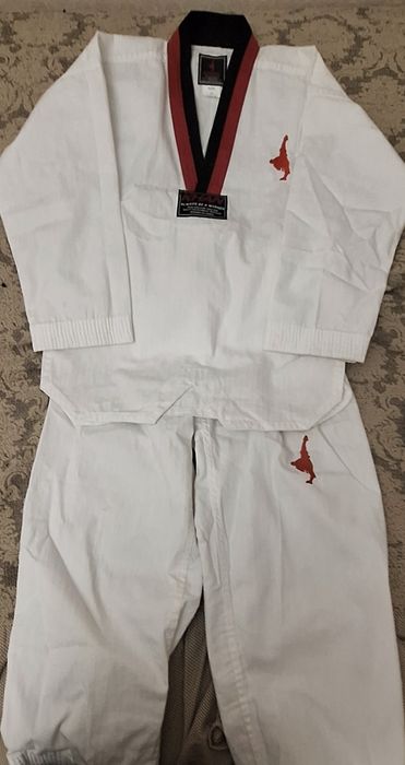 Кимоно для тхэквондо