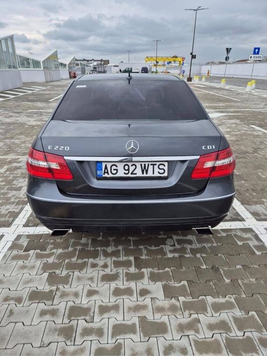 Mercedes E220 cutie automata