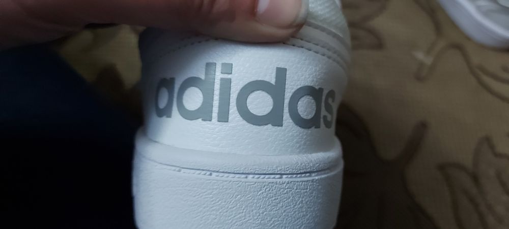 Маратонки Adidas