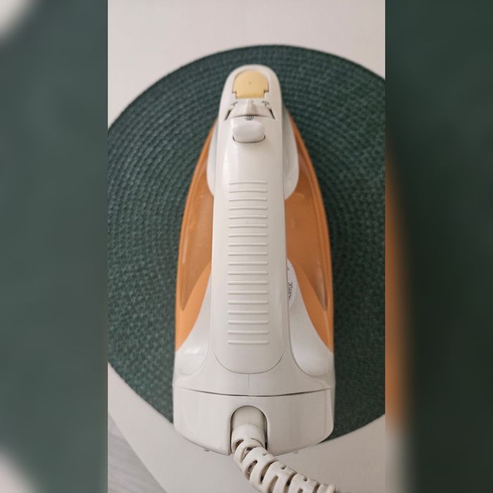 Утюг Panasonic (NI-S210TS)